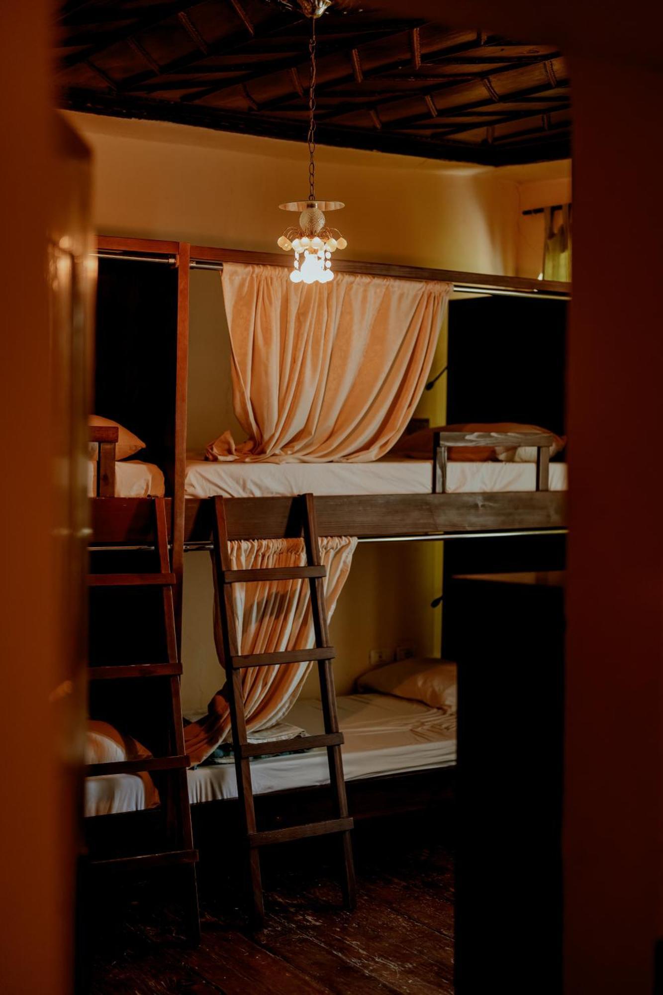 Berat Backpackers Hostel Kültér fotó
