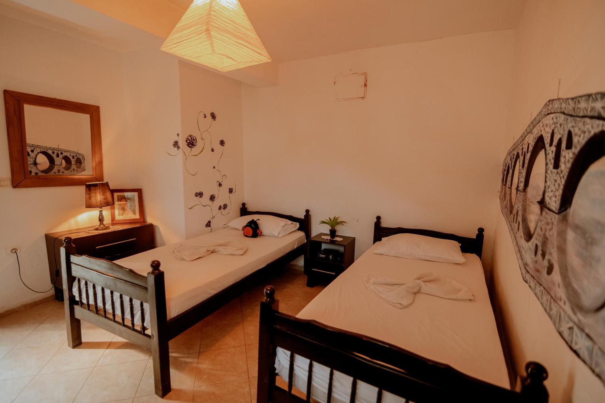 Berat Backpackers Hostel Kültér fotó